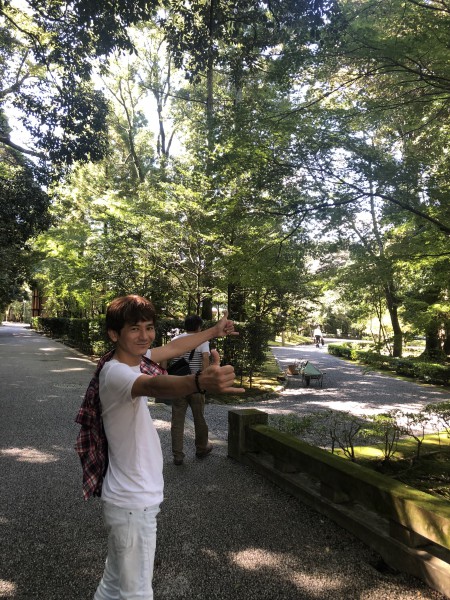 FCB479D0-0D65-42AB-BFD8-2427B46A9E5C