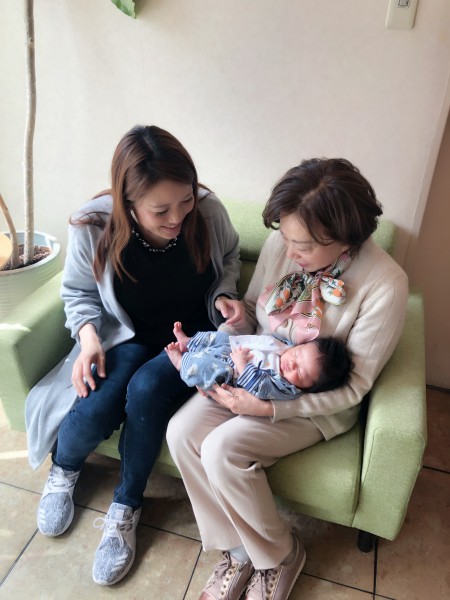 E53010A9-D736-403B-9E2E-65D7D7DE2E4F