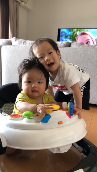 F9AABFDD-C264-40A8-A902-C5A960EBB00A