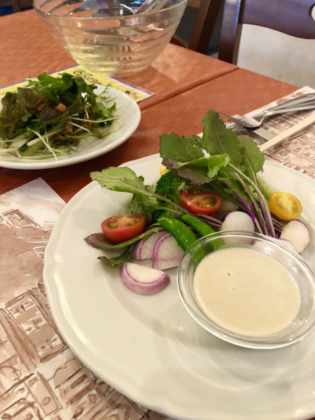 ABFCBD04-0913-4440-B88A-E10E5B288AA1