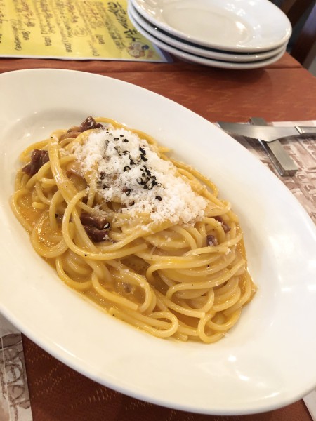 CFE3647B-5CAC-480D-B306-64A685E34440